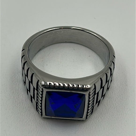 2043- Royal Blue Color Cubic Zirconia Handmade Men's Ring Size 13.5 NWT - Picture 3 of 8
